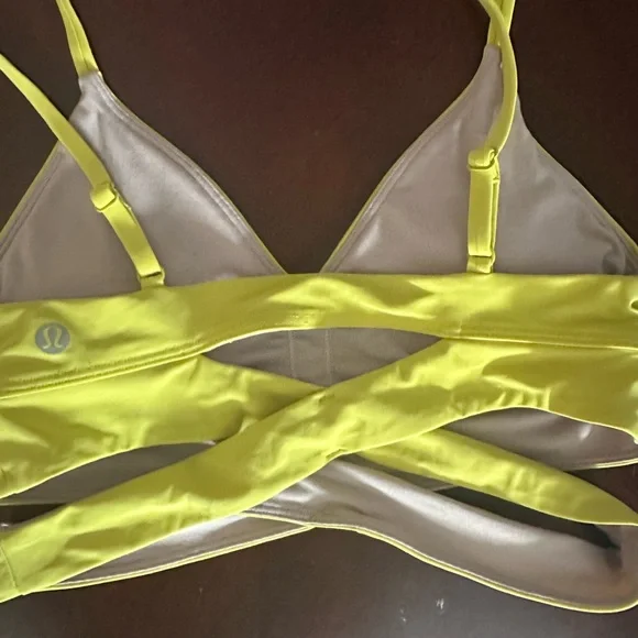 Lululemon Green Wrap Front Sports Bra Yoga Athletic Top Women - Picture 3 of 4